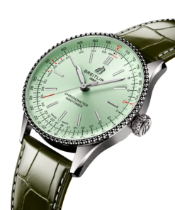 Alternative view of NAVITIMER AUTOMATIC 36