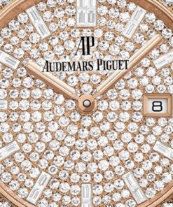 Alternative view of Audemars Piguet Royal Oak 33mm Quartz Rose Gold - Pave Diamond Dial, Case, Bezel and Bracelet (Ref# 67652OR.ZZ.1265OR.01)