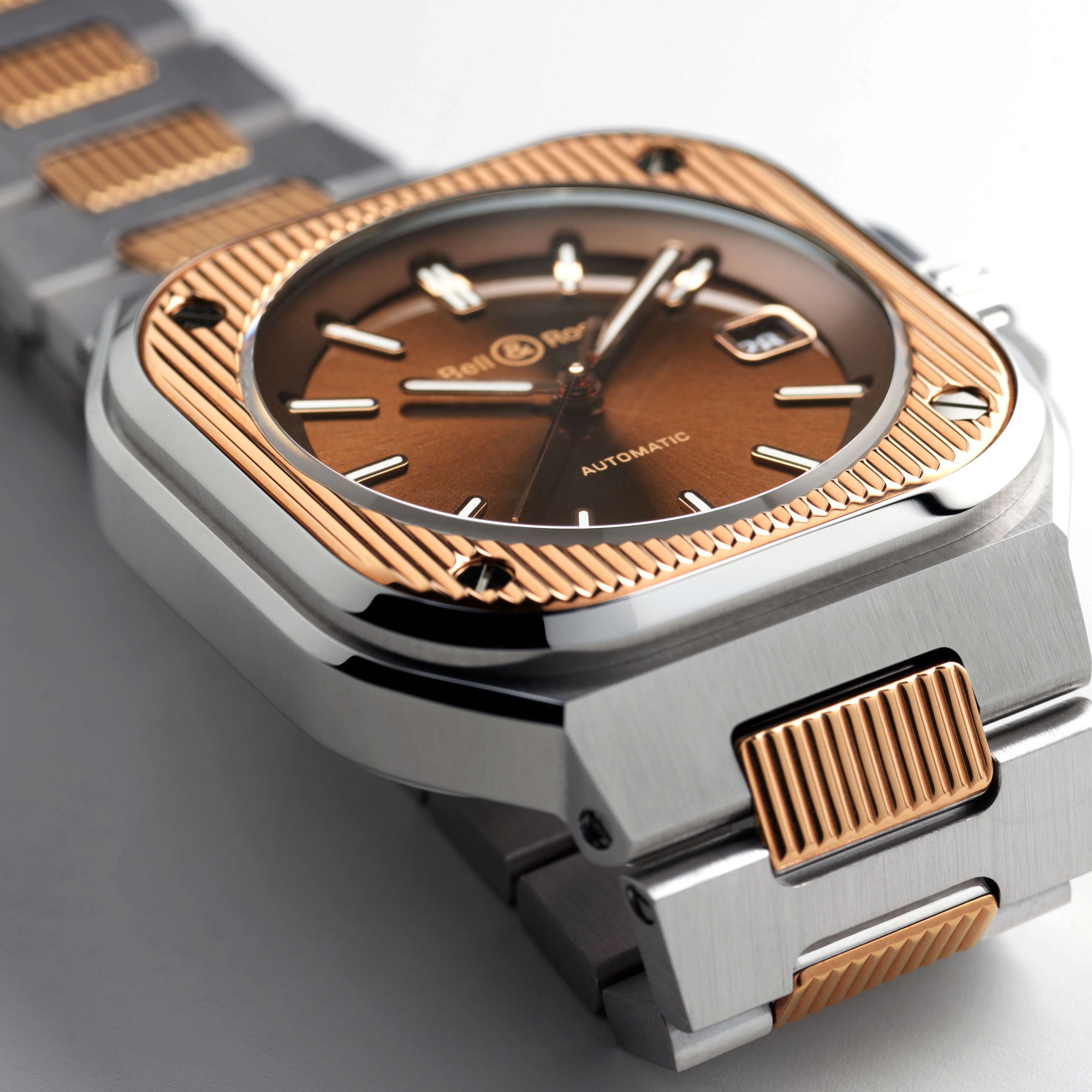 BR 05 Art Line Steel & Gold - Image 5