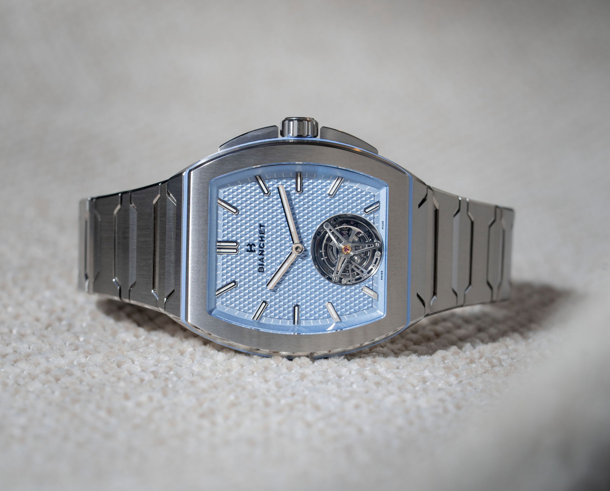 B 1.618 Flying Tourbillon UltraFino Las Coloradas Sky Blue - Image 6