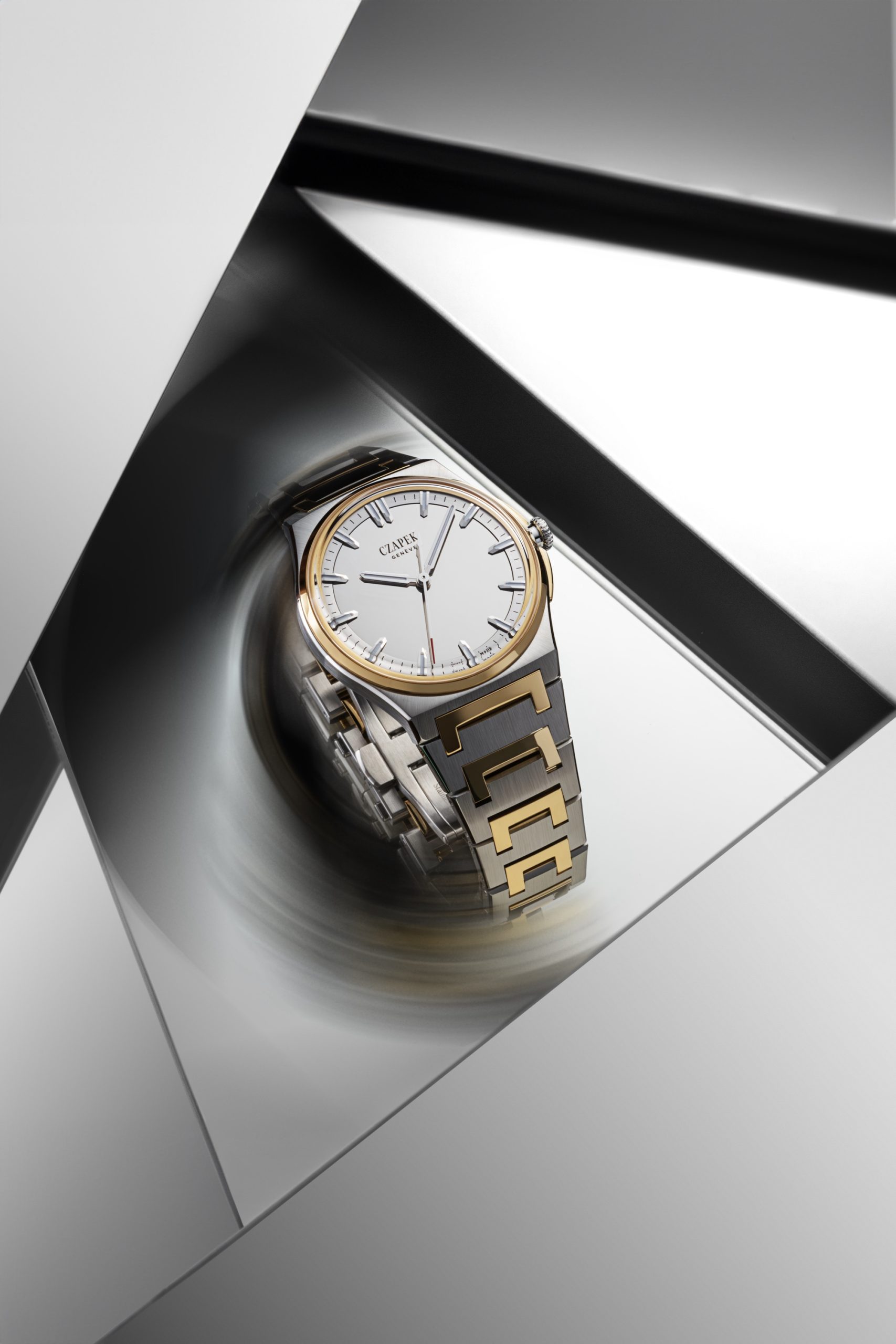 Antarctique S Mirrored Sincere Platinum Jubilee Edition - Image 12