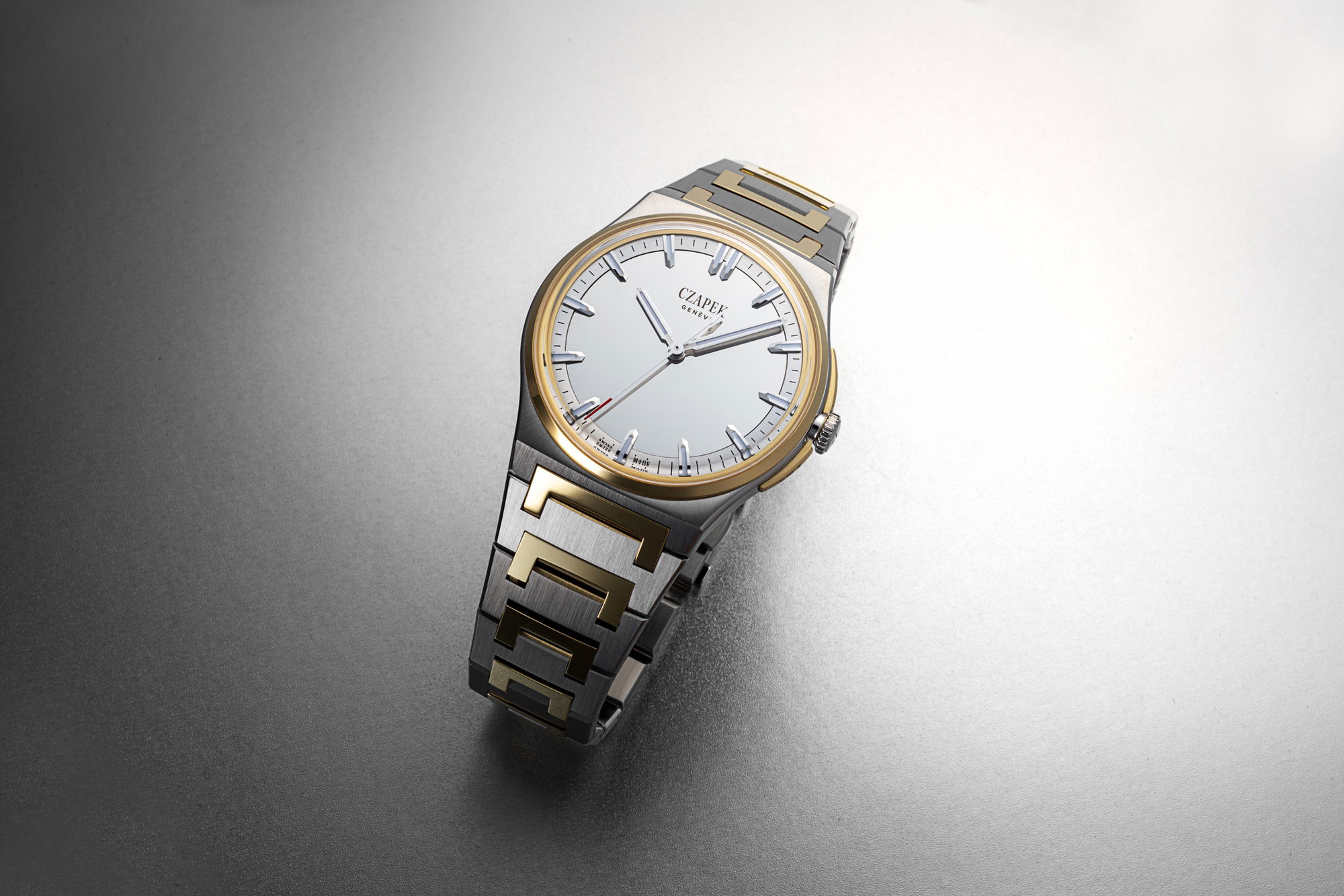 Antarctique S Mirrored Sincere Platinum Jubilee Edition - Image 4