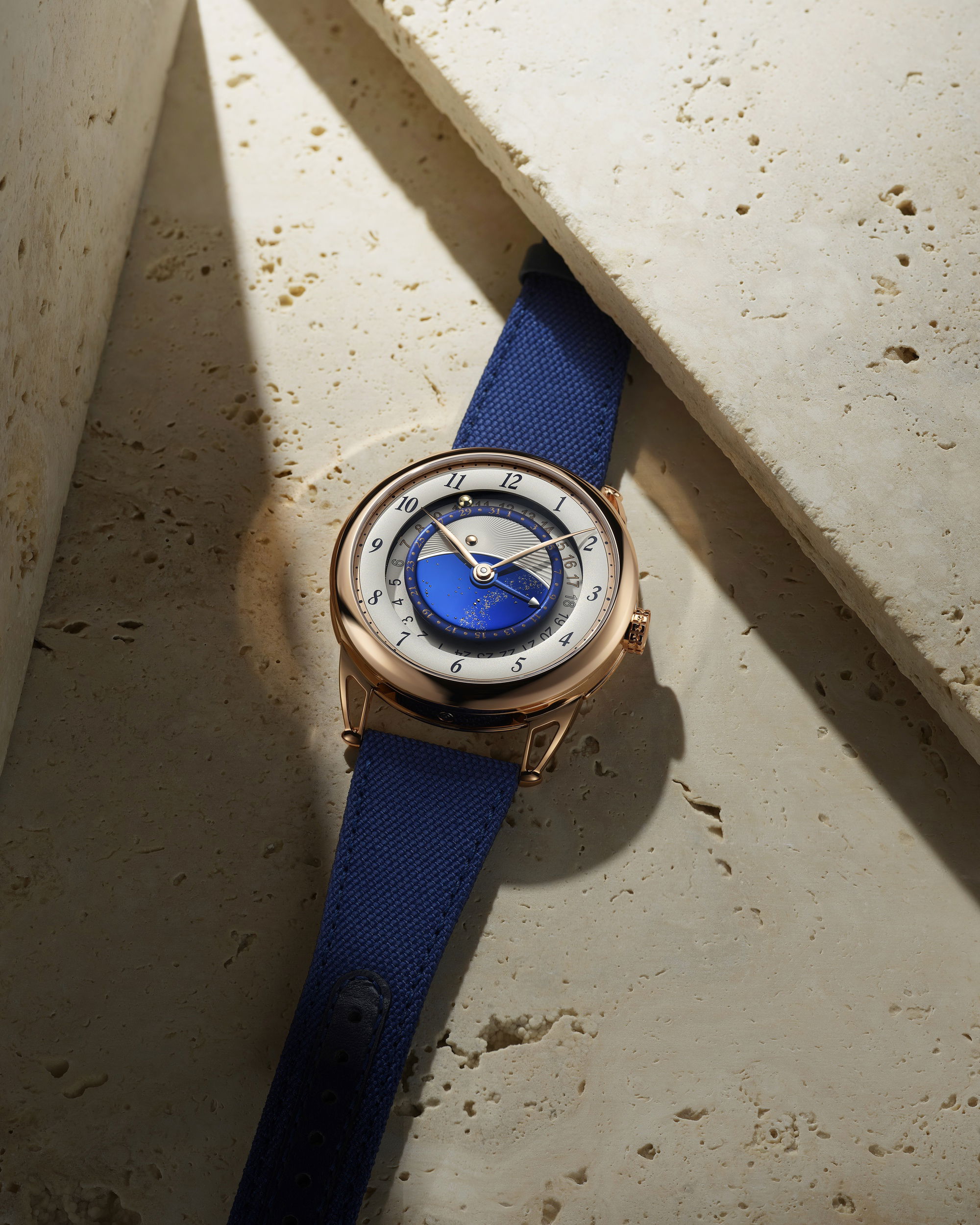 DB25GMT Starry Varius - Image 2