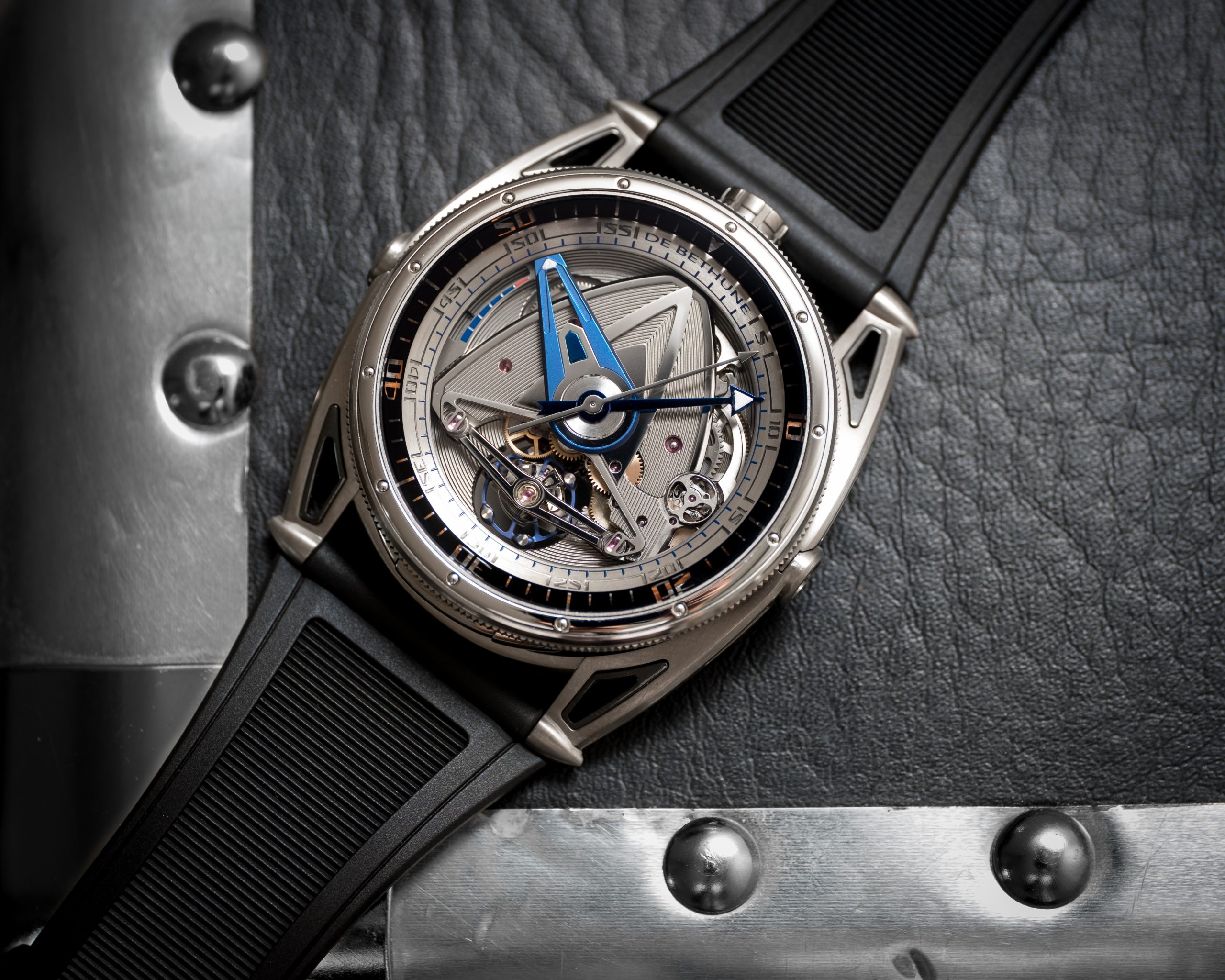 DB28 GS GRAND BLEU - Image 4
