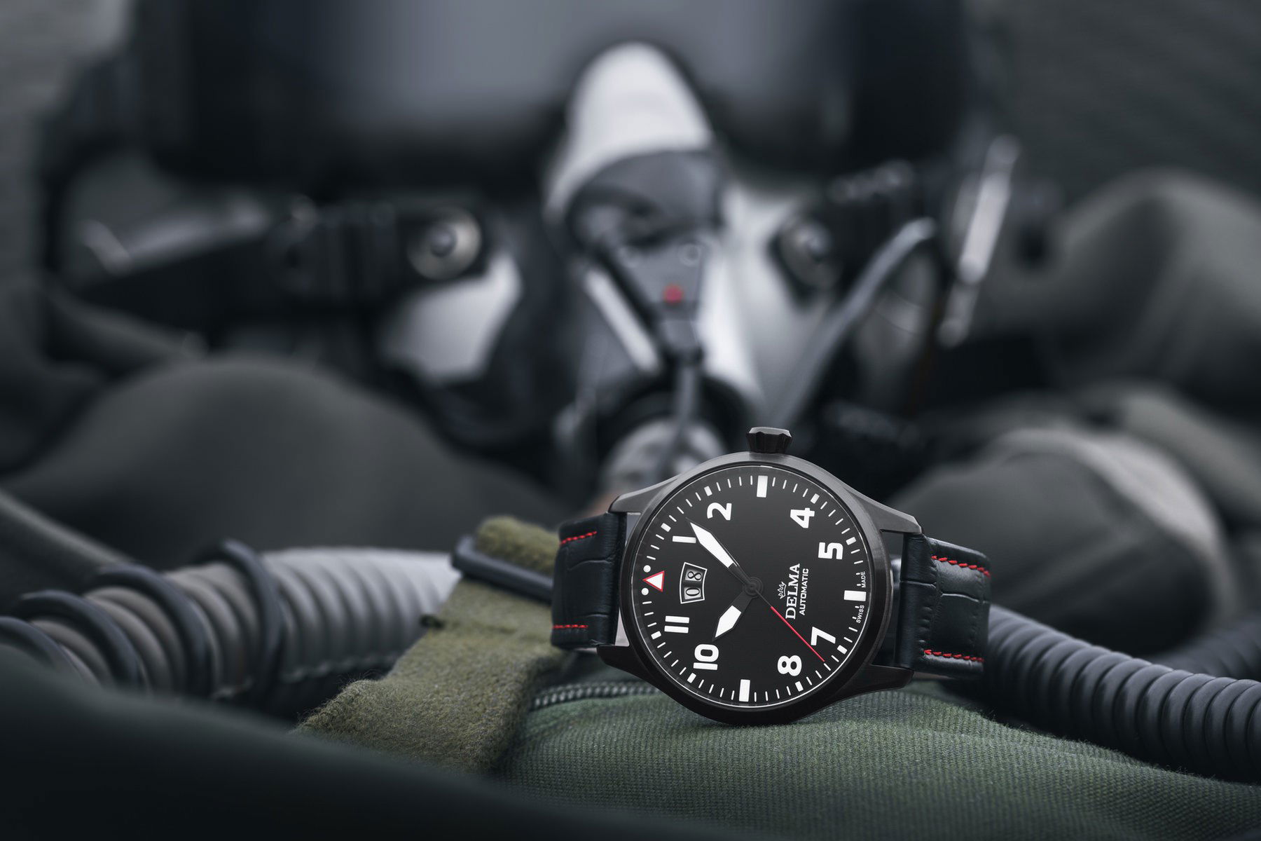 Commander Big Date - Image 5
