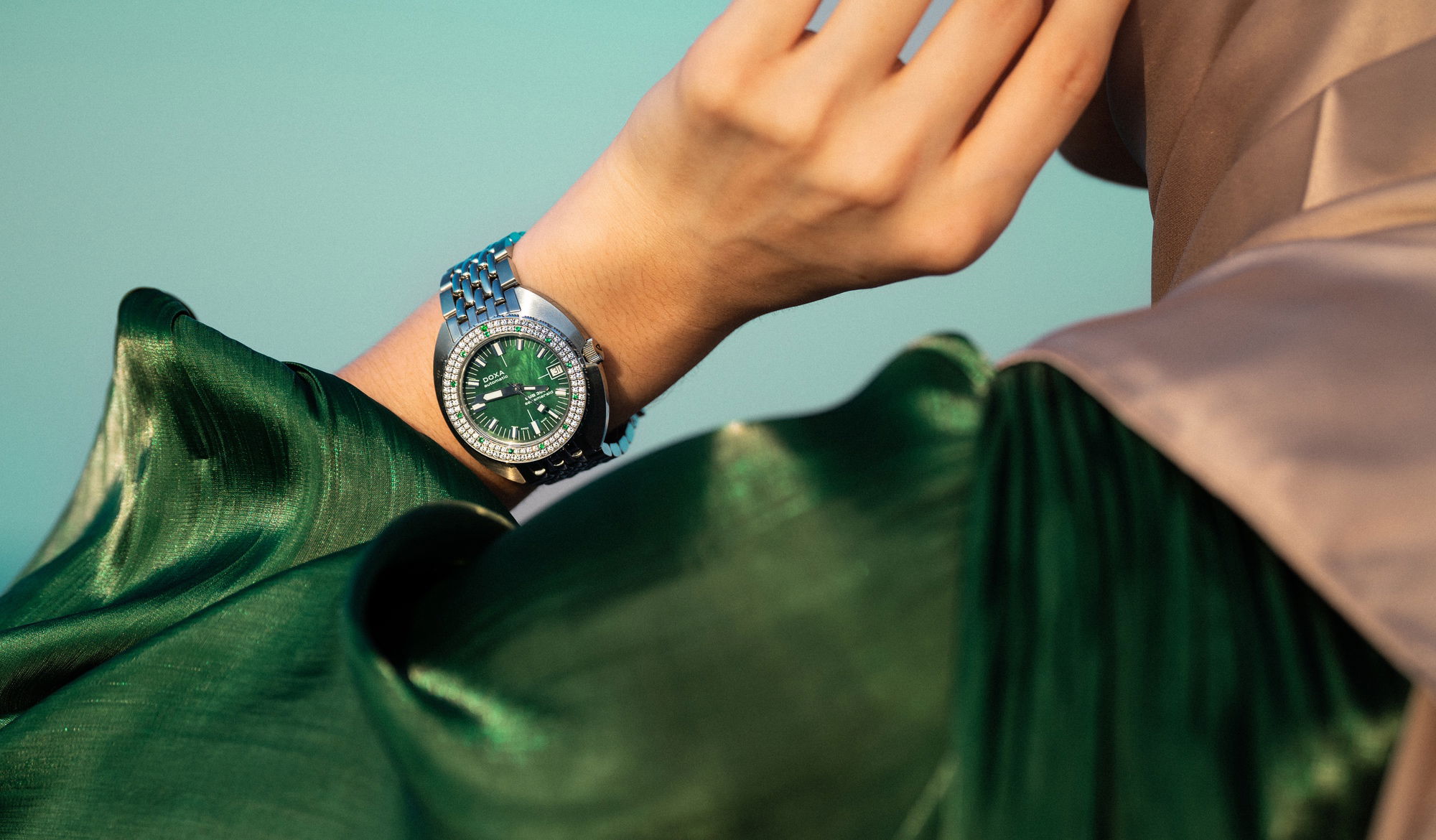 SUB 200T Diamonds Sea Emerald - Image 11