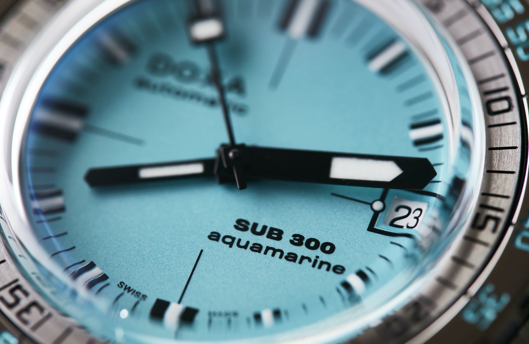 SUB 300 Aquamarine - Image 4