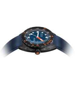 Alternative view of SUB 300 Carbon Caribbean