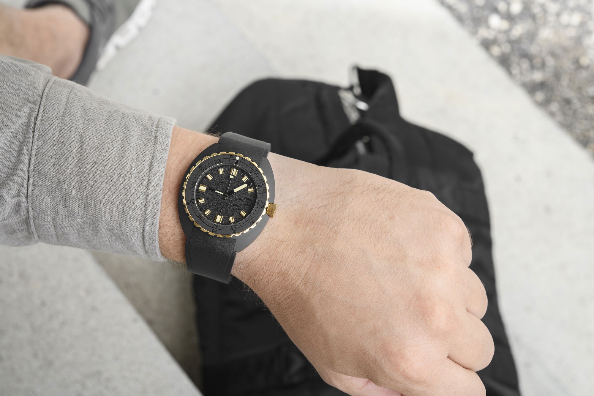 SUB 300β Sharkhunter - Image 8