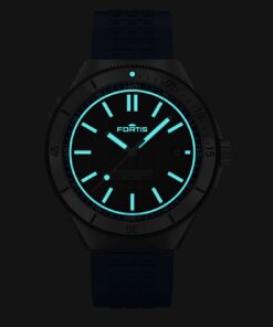 Alternative view of Marinemaster M-44 Ocean Blue