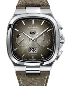 Seventies Chronograph Panorama Date