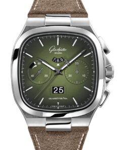 Seventies Chronograph Panorama Date
