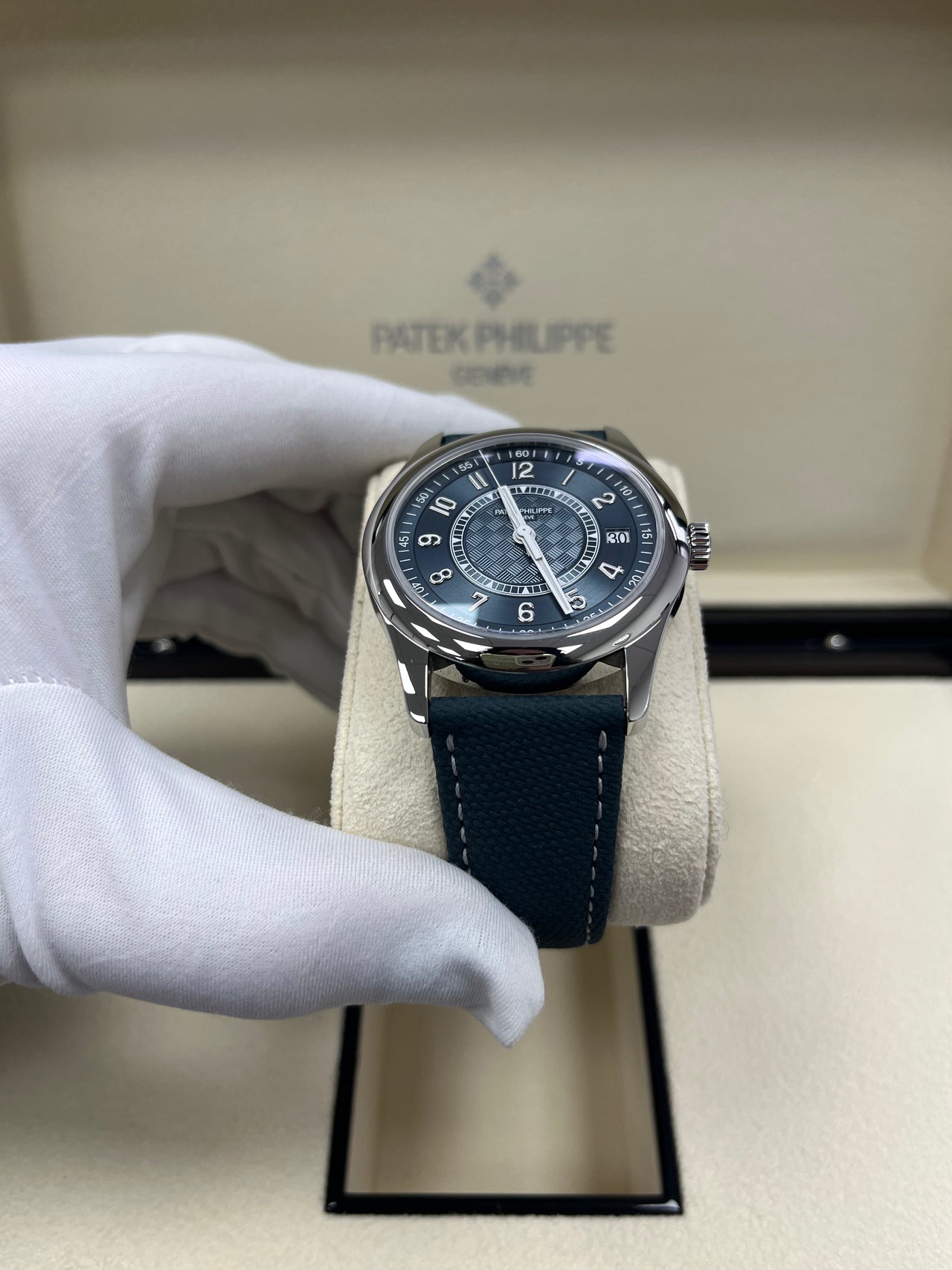 Patek Philippe Calatrava LIMITED-EDITION 6007A-001 - Image 8