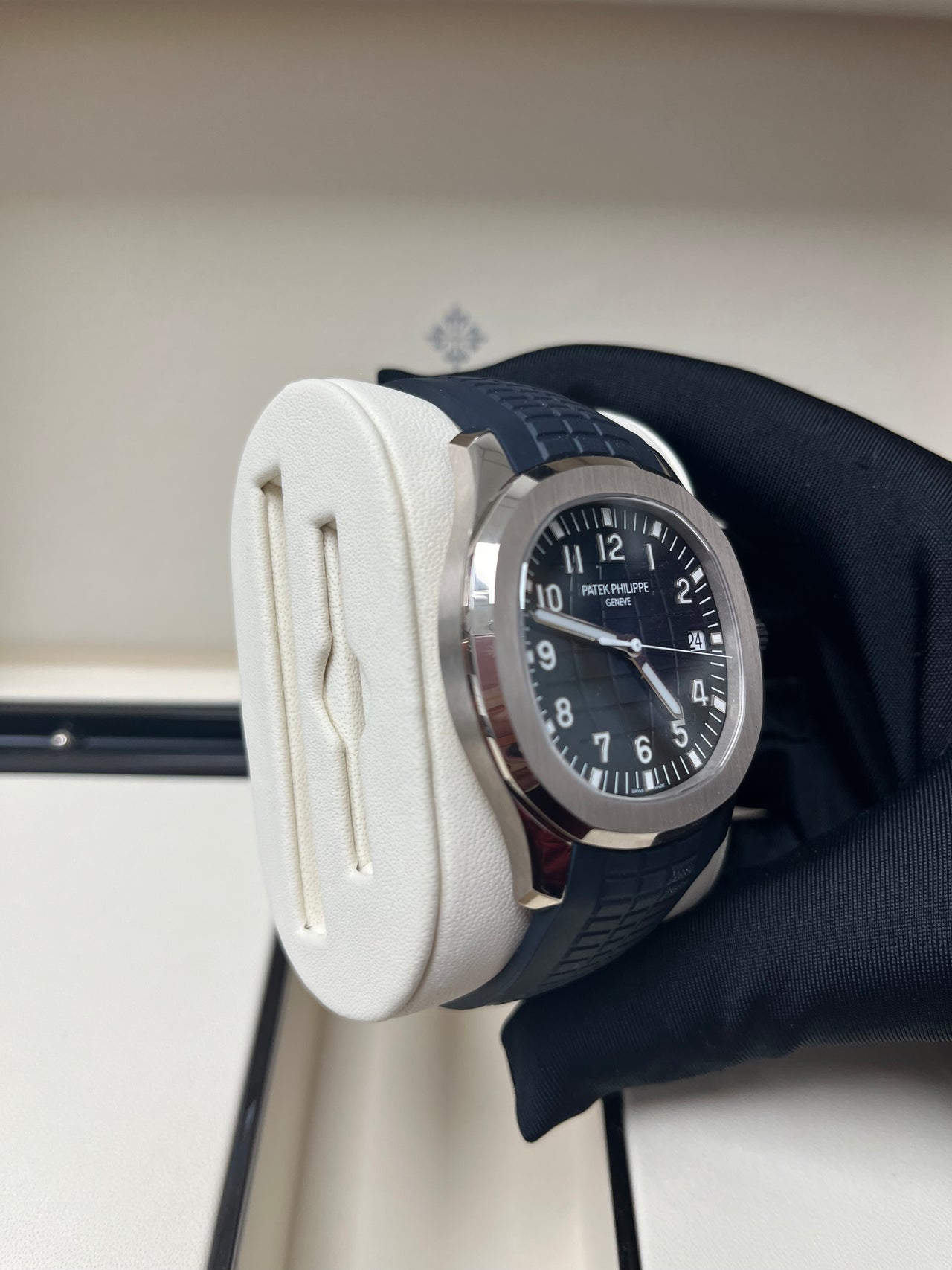 DATE. SWEEP SECONDS. White gold 5168G-001 - Image 9