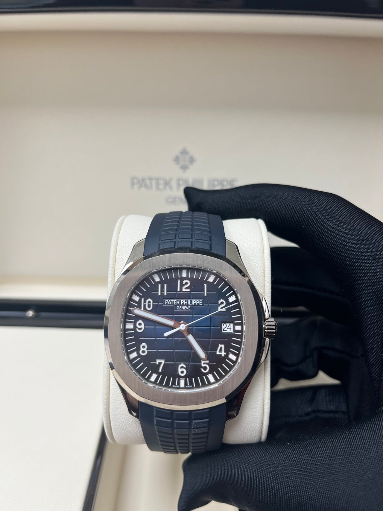 DATE. SWEEP SECONDS. White gold 5168G-001 - Image 8