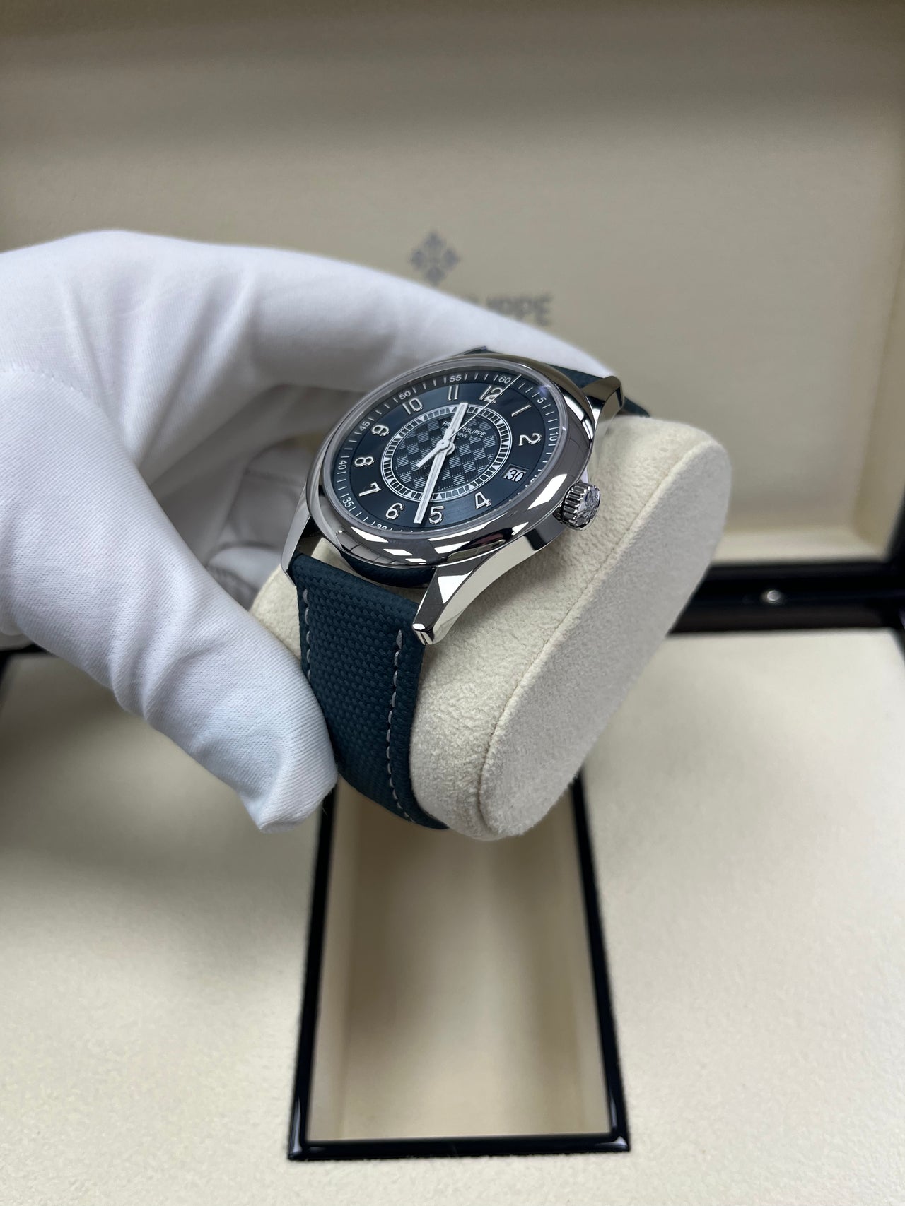 Patek Philippe Calatrava LIMITED-EDITION 6007A-001 - Image 12