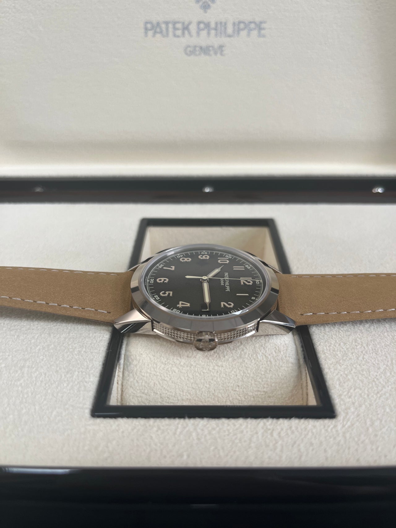 DATE. SWEEP SECONDS. White gold 5226G-001 - Image 6