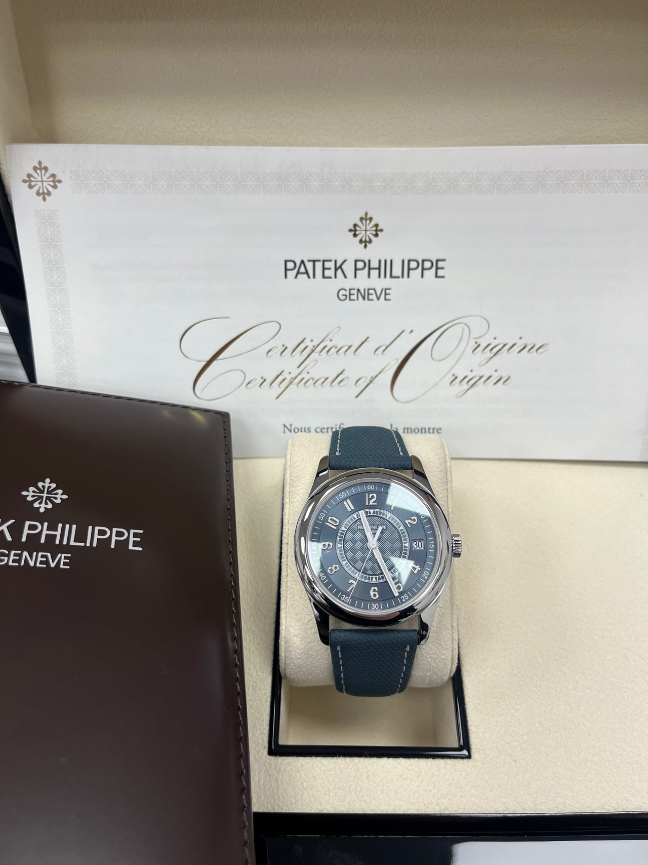 Patek Philippe Calatrava LIMITED-EDITION 6007A-001 - Image 3