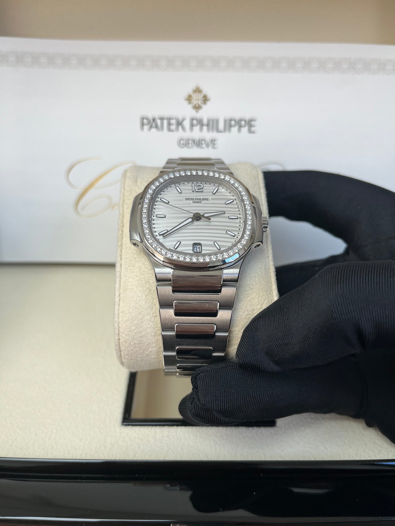 Patek Philippe Nautilus Diamond Bezel Silver Index Dial Reference #7118/1200A-010 - Image 7