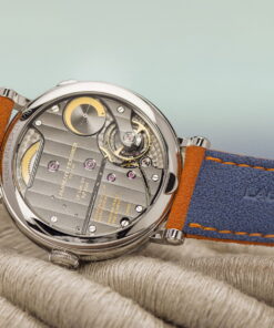 Alternative view of École Annual Calendar Navy