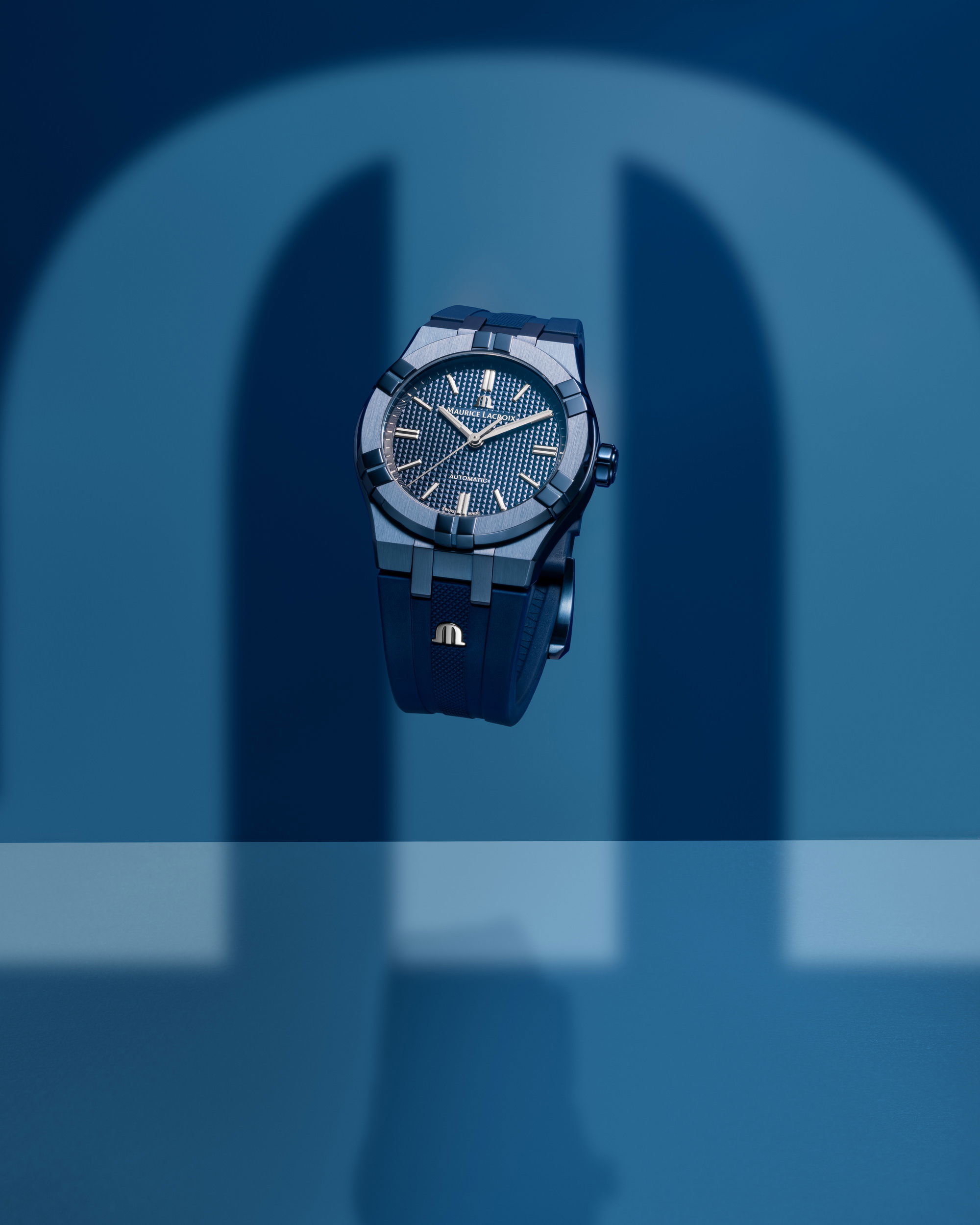 Aikon Automatic 39 Blue PVD Limited Edition - Image 3