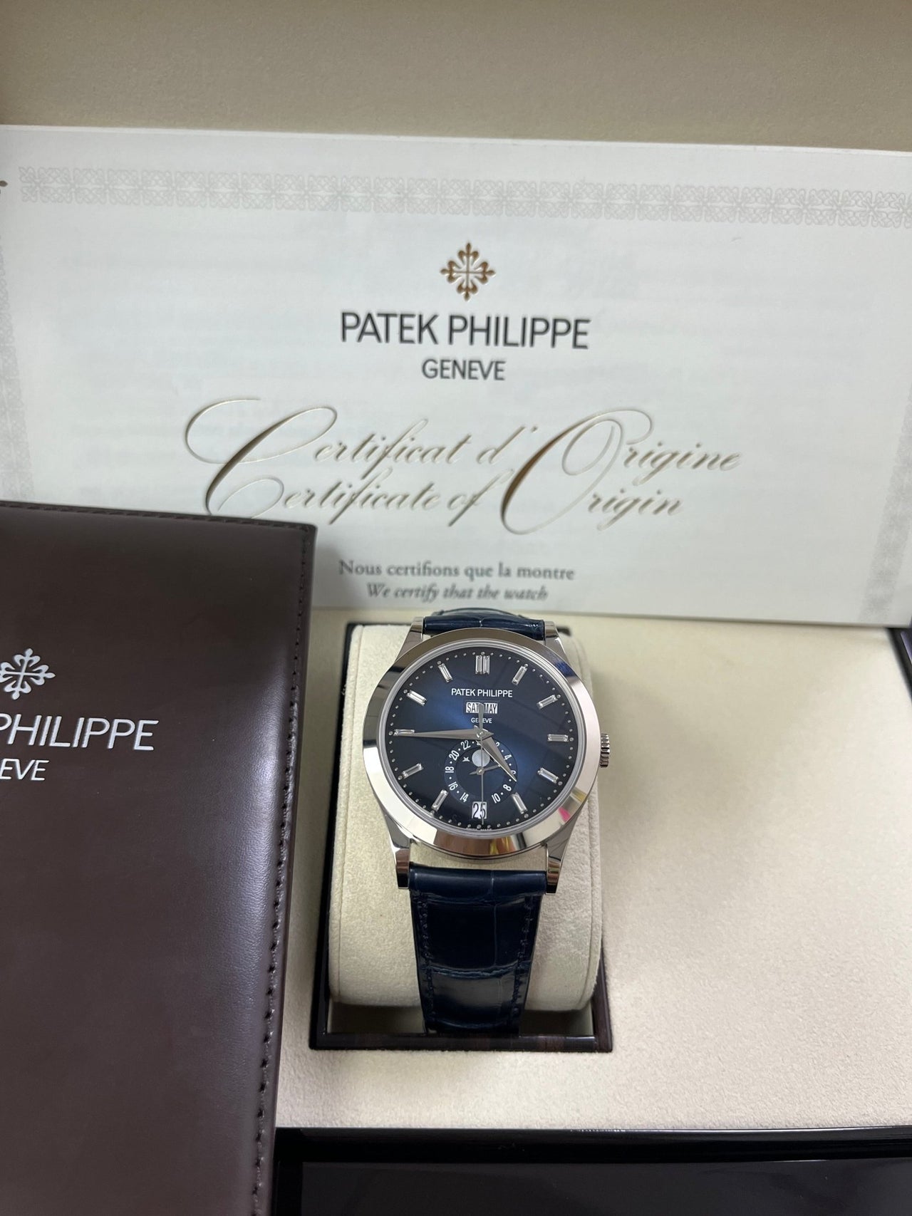 ANNUAL CALENDAR. MOON PHASES. White gold 5396G-017 - Image 2