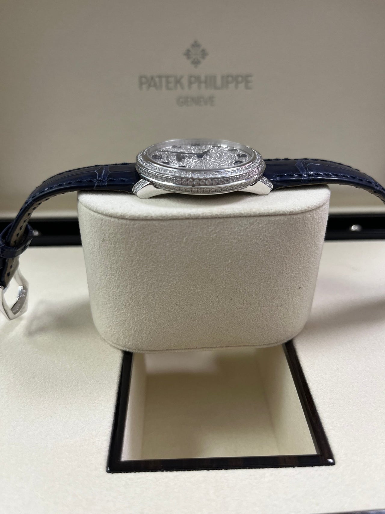 Patek Philippe Calatrava 4978/400G-001 - Image 4