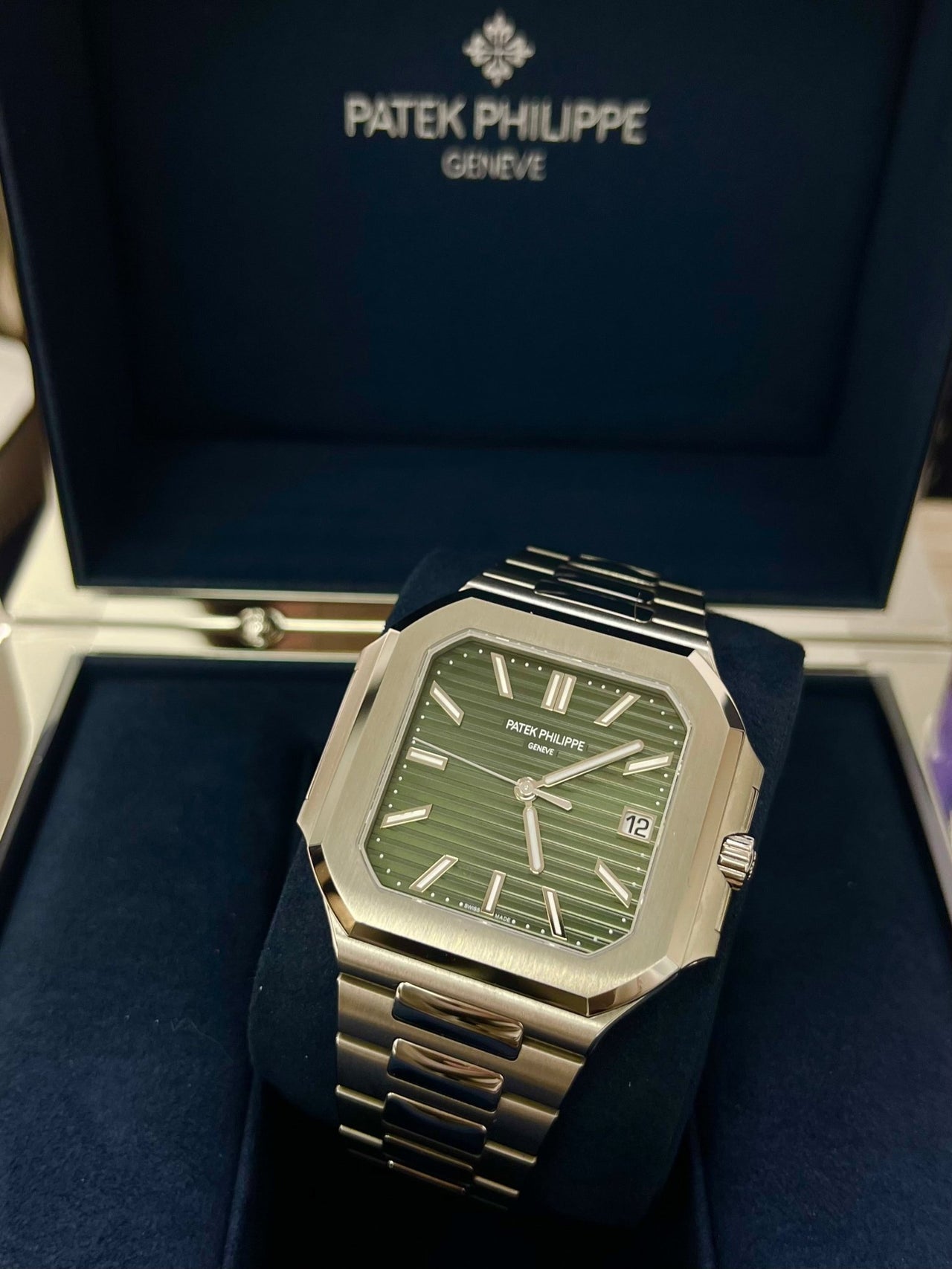 DATE. SWEEP SECONDS. Steel 5821/1A-001 - Image 11