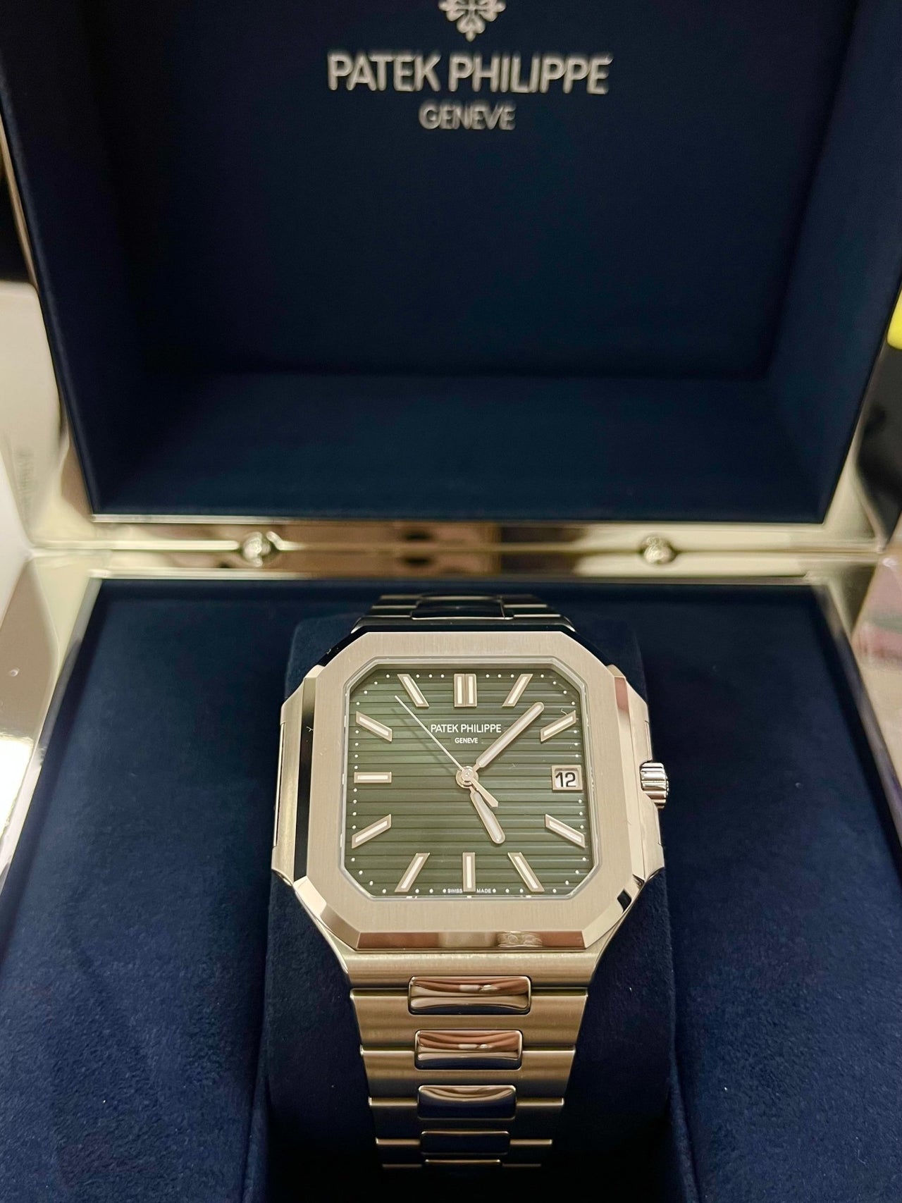 DATE. SWEEP SECONDS. Steel 5821/1A-001 - Image 3