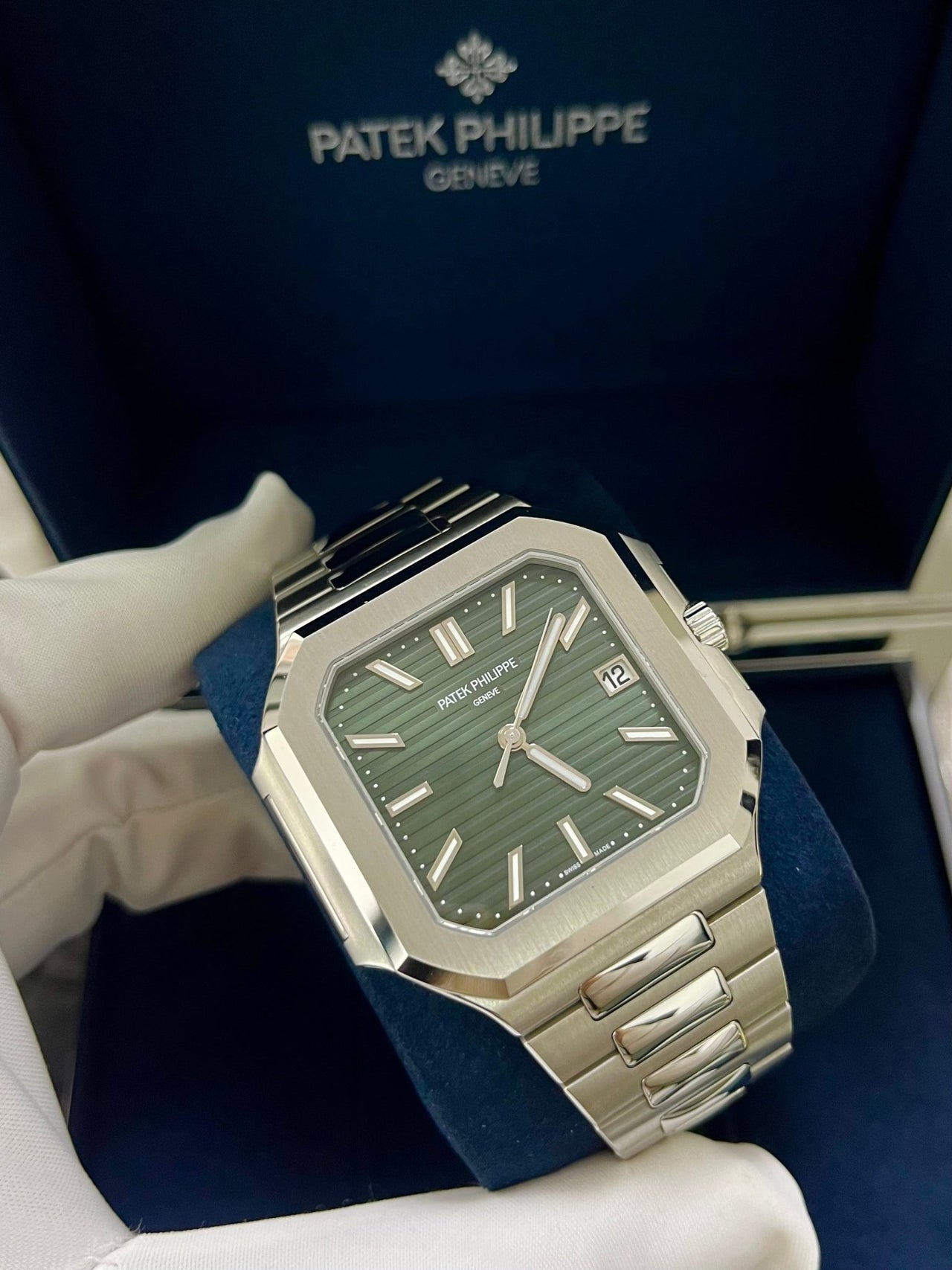 DATE. SWEEP SECONDS. Steel 5821/1A-001 - Image 12