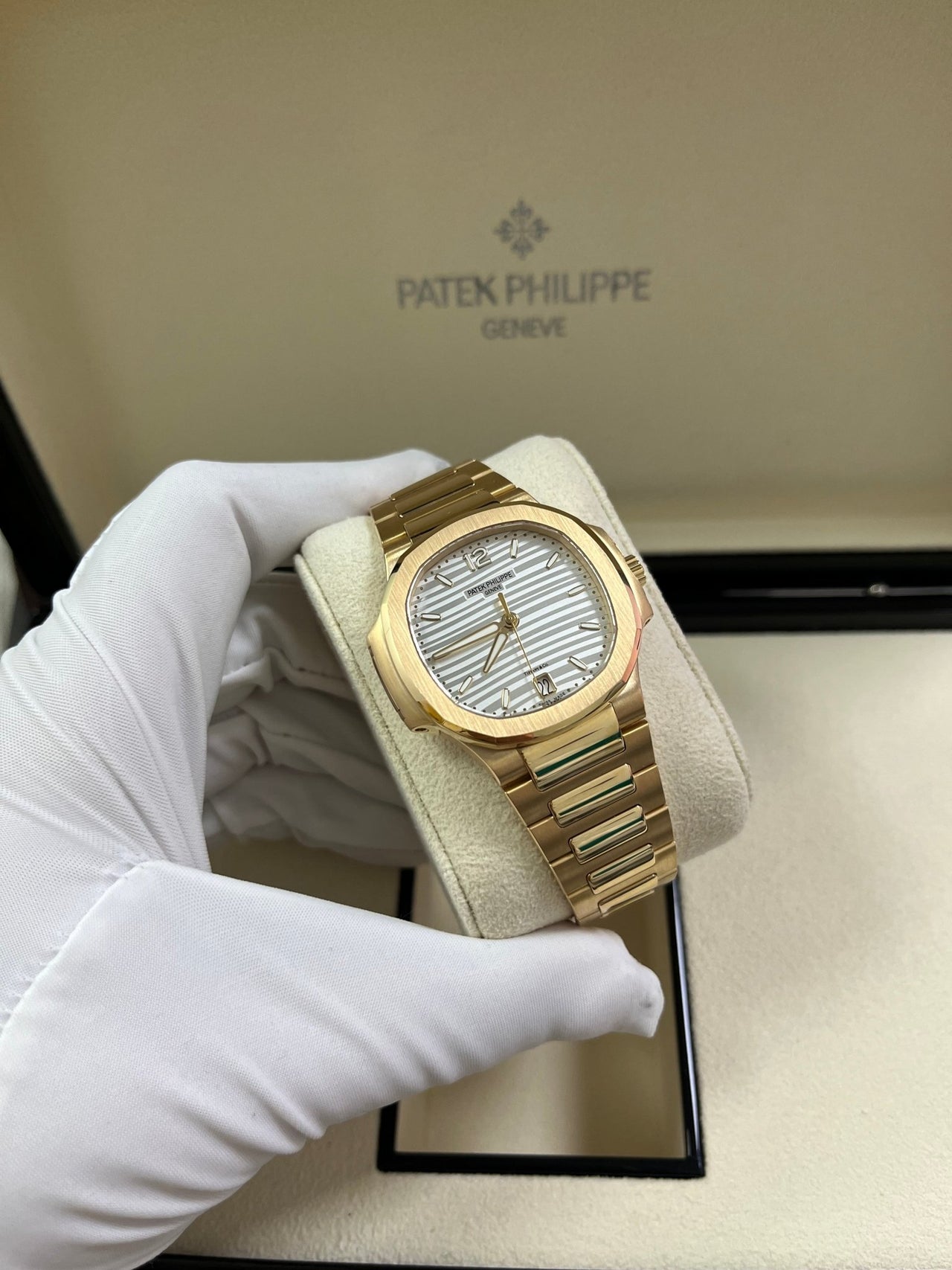 DATE. SWEEP SECONDS. Rose gold 7118/1R-001 - Image 7