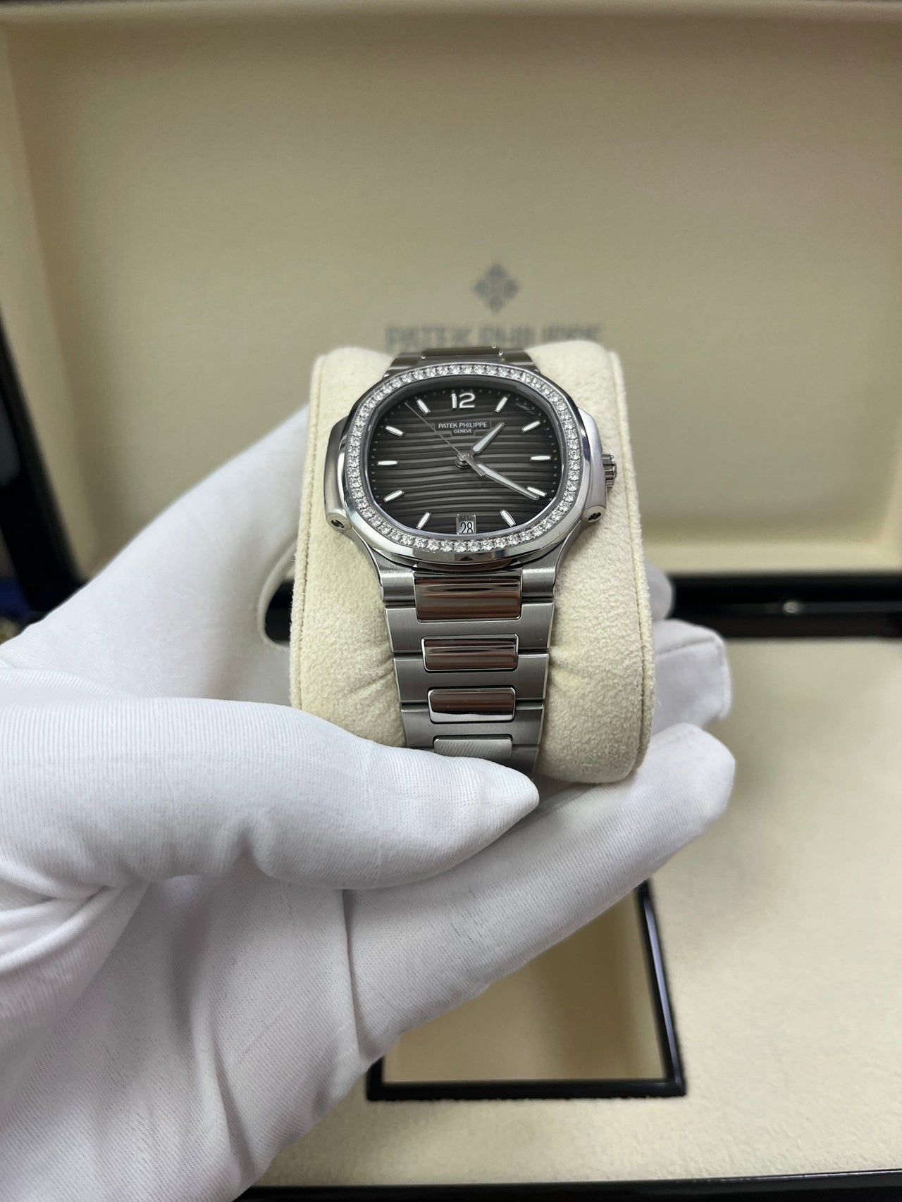 DATE. SWEEP SECONDS. Steel 7118/1200A-011 - Image 17