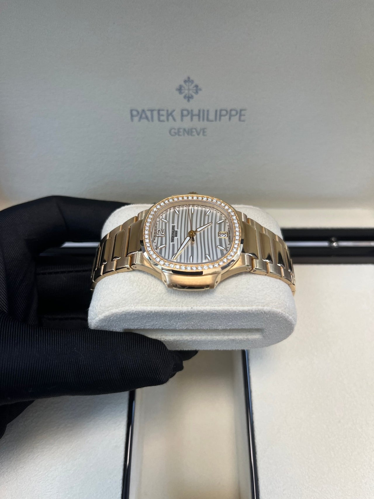 DATE. SWEEP SECONDS. Rose gold 7118/1200R-001 - Image 3