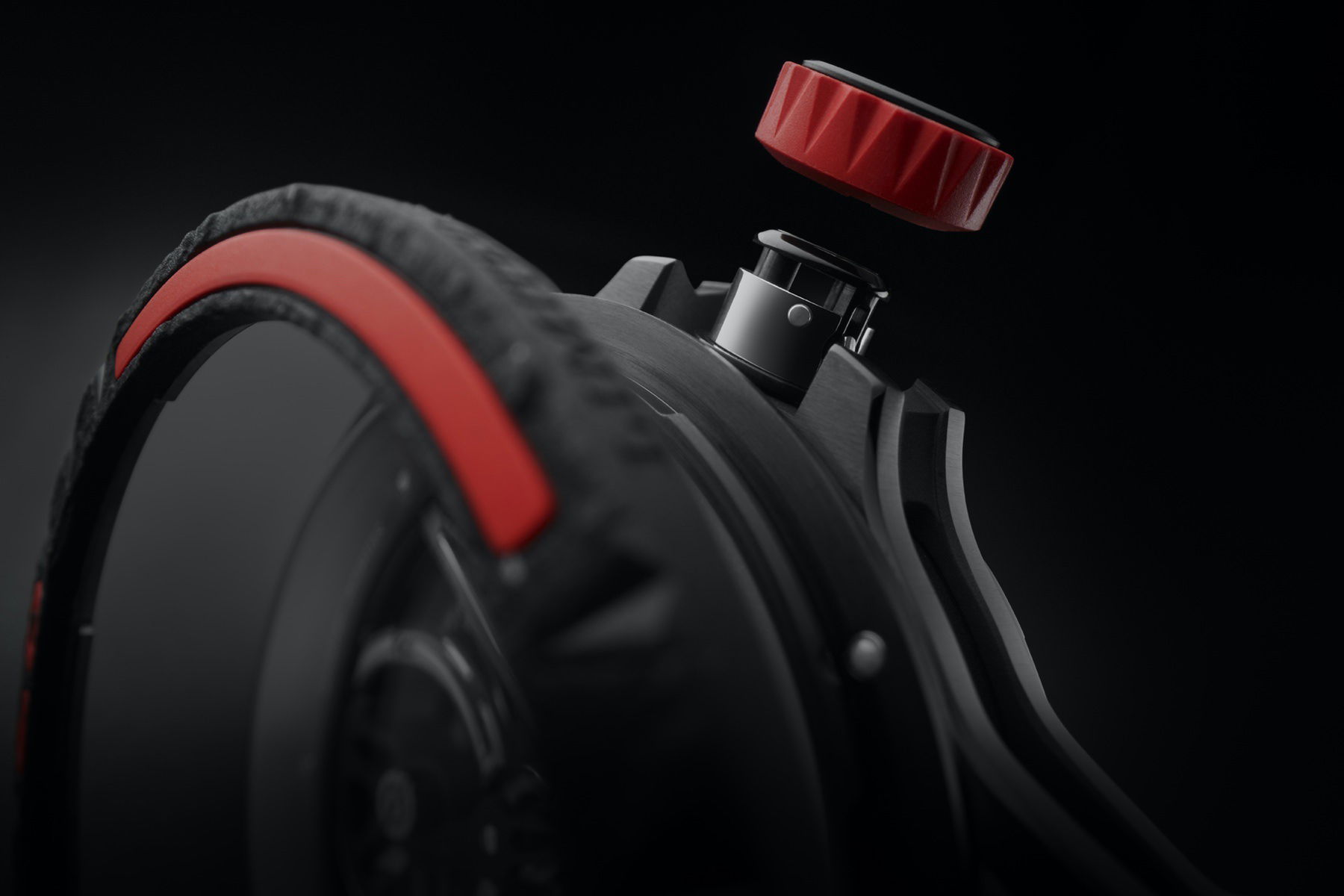 Excalibur Spider Pirelli Automatic Skeleton - Image 3