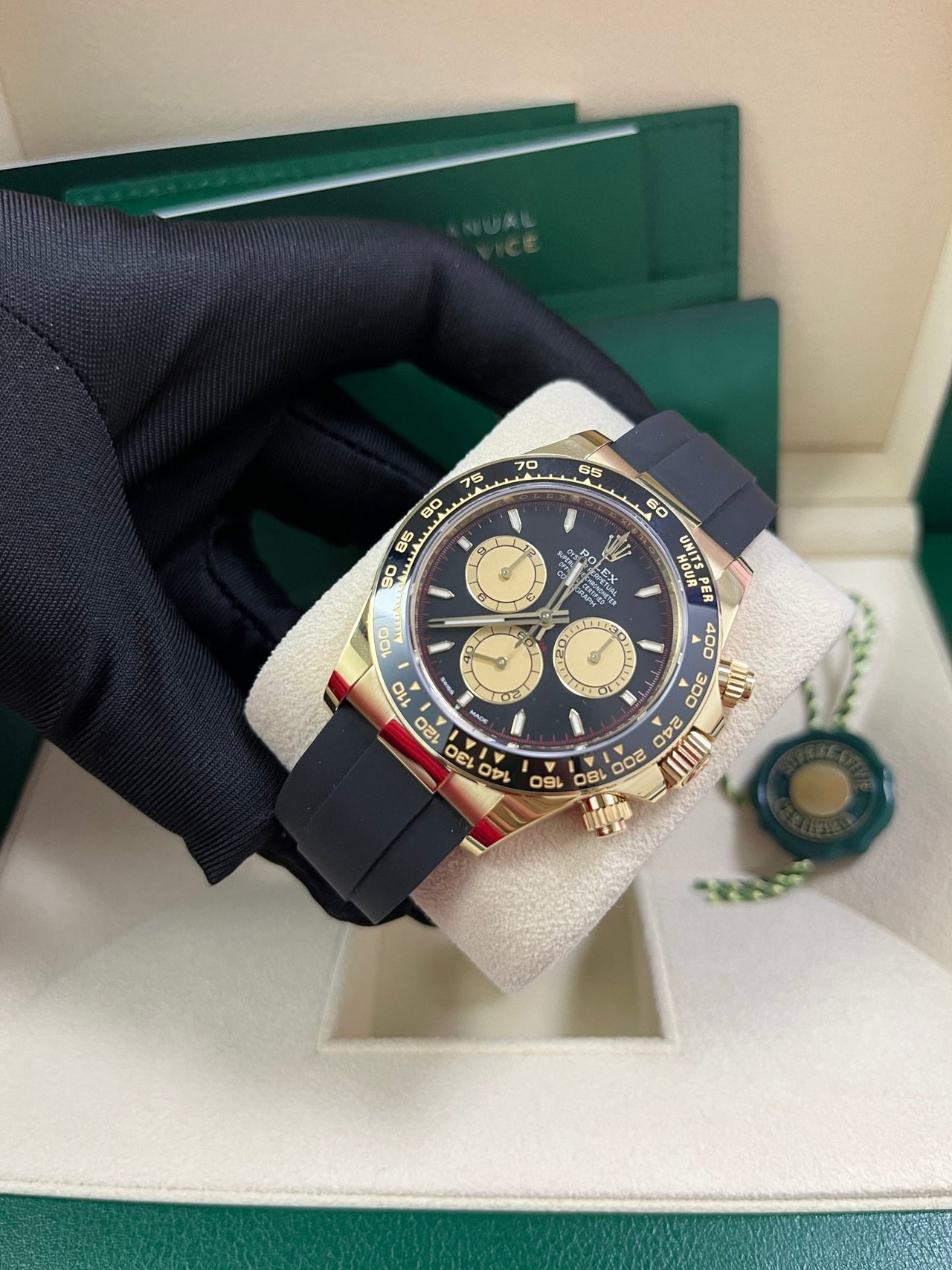 Rolex Daytona 18k Yellow Gold Paul Newman Dial 126518LN - Image 10