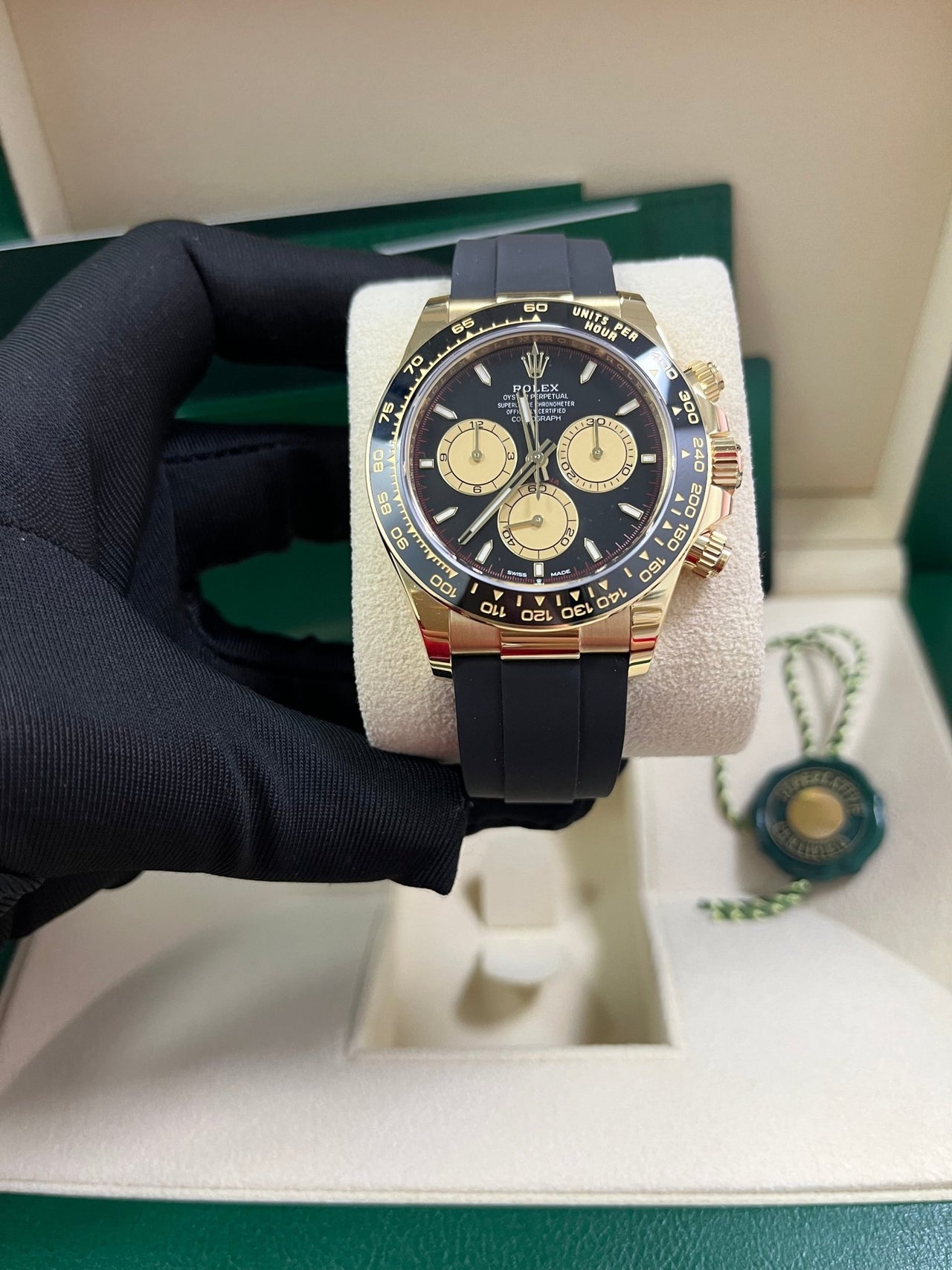 Rolex Daytona 18k Yellow Gold Paul Newman Dial 126518LN - Image 9