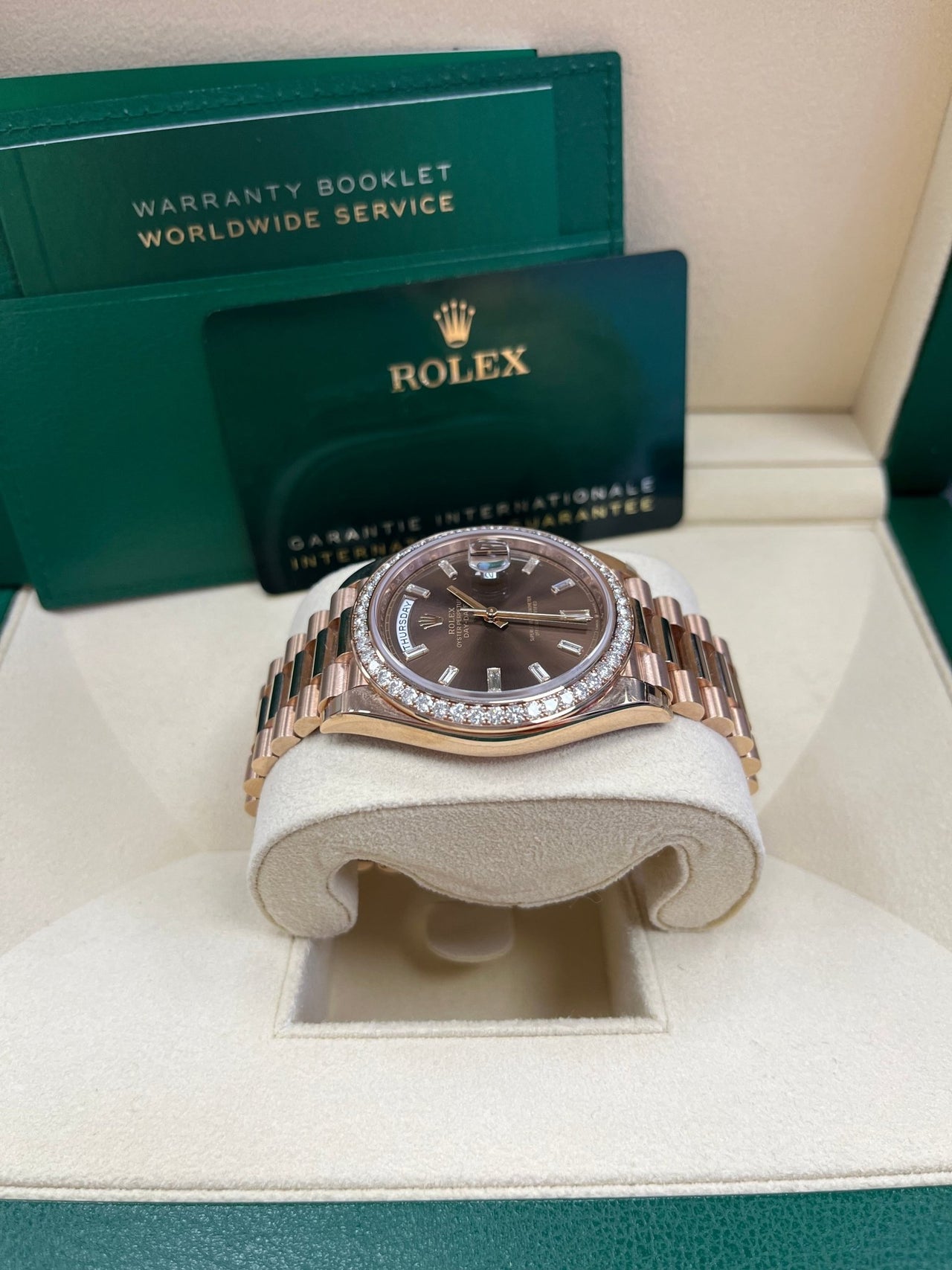 Rolex Day-Date 40 40 mm Everose gold and diamonds 228345rbr-0006 - Image 4