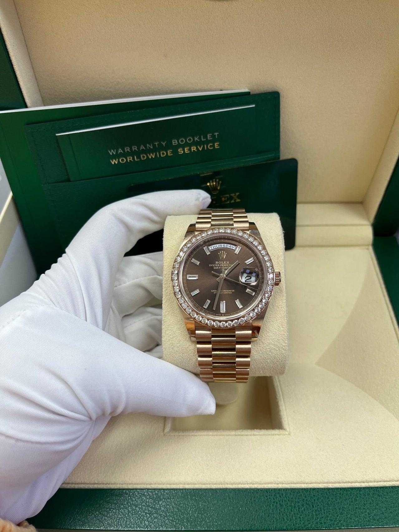 Rolex Day-Date 40 40 mm Everose gold and diamonds 228345rbr-0006 - Image 12