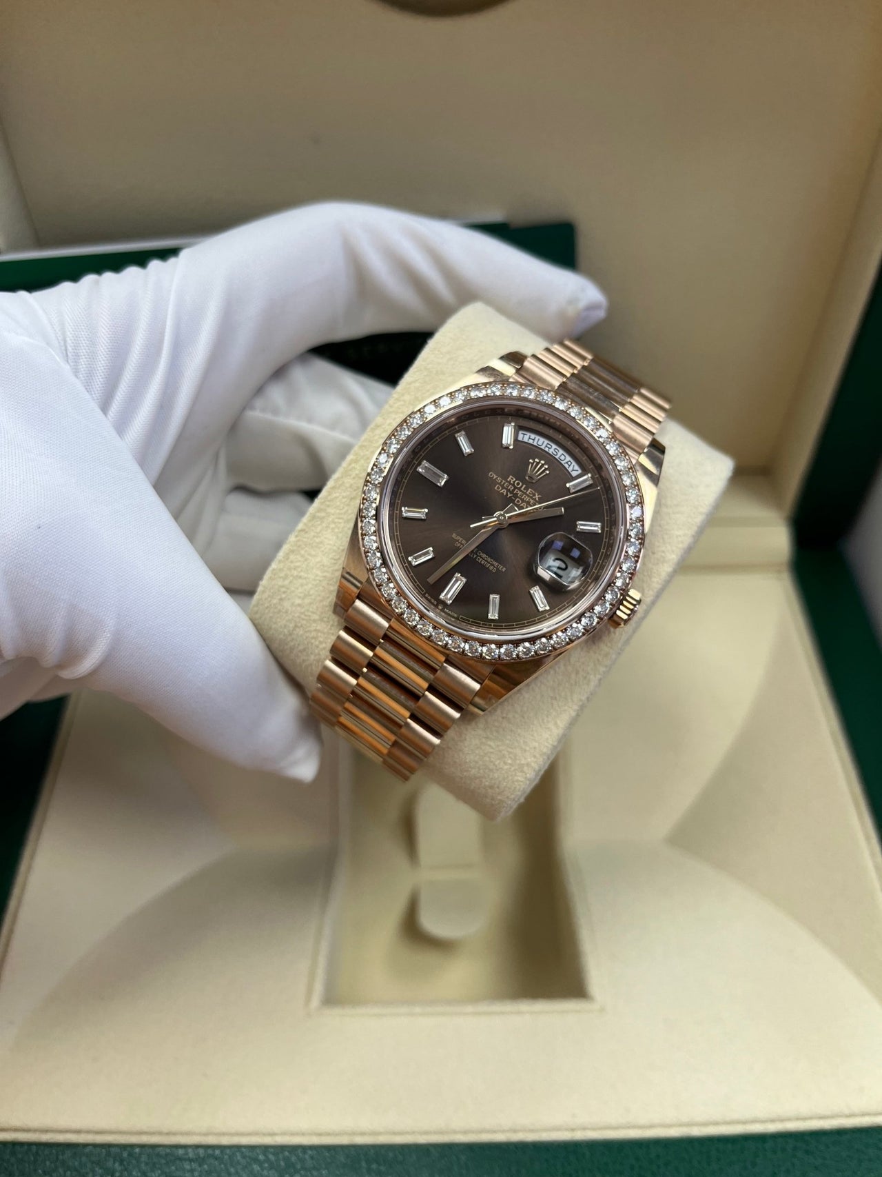 Rolex Day-Date 40 40 mm Everose gold and diamonds 228345rbr-0006 - Image 9
