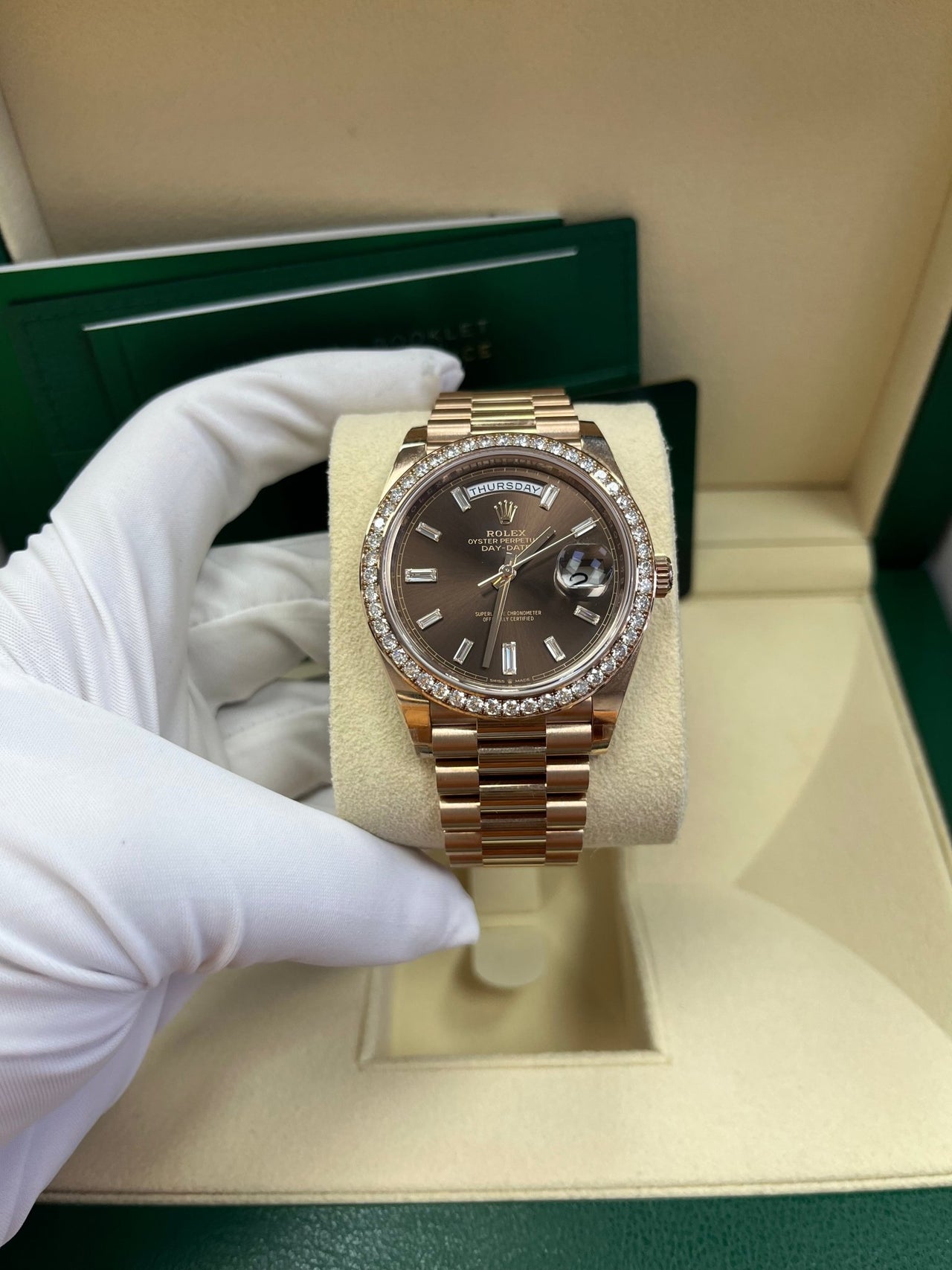 Rolex Day-Date 40 40 mm Everose gold and diamonds 228345rbr-0006 - Image 11