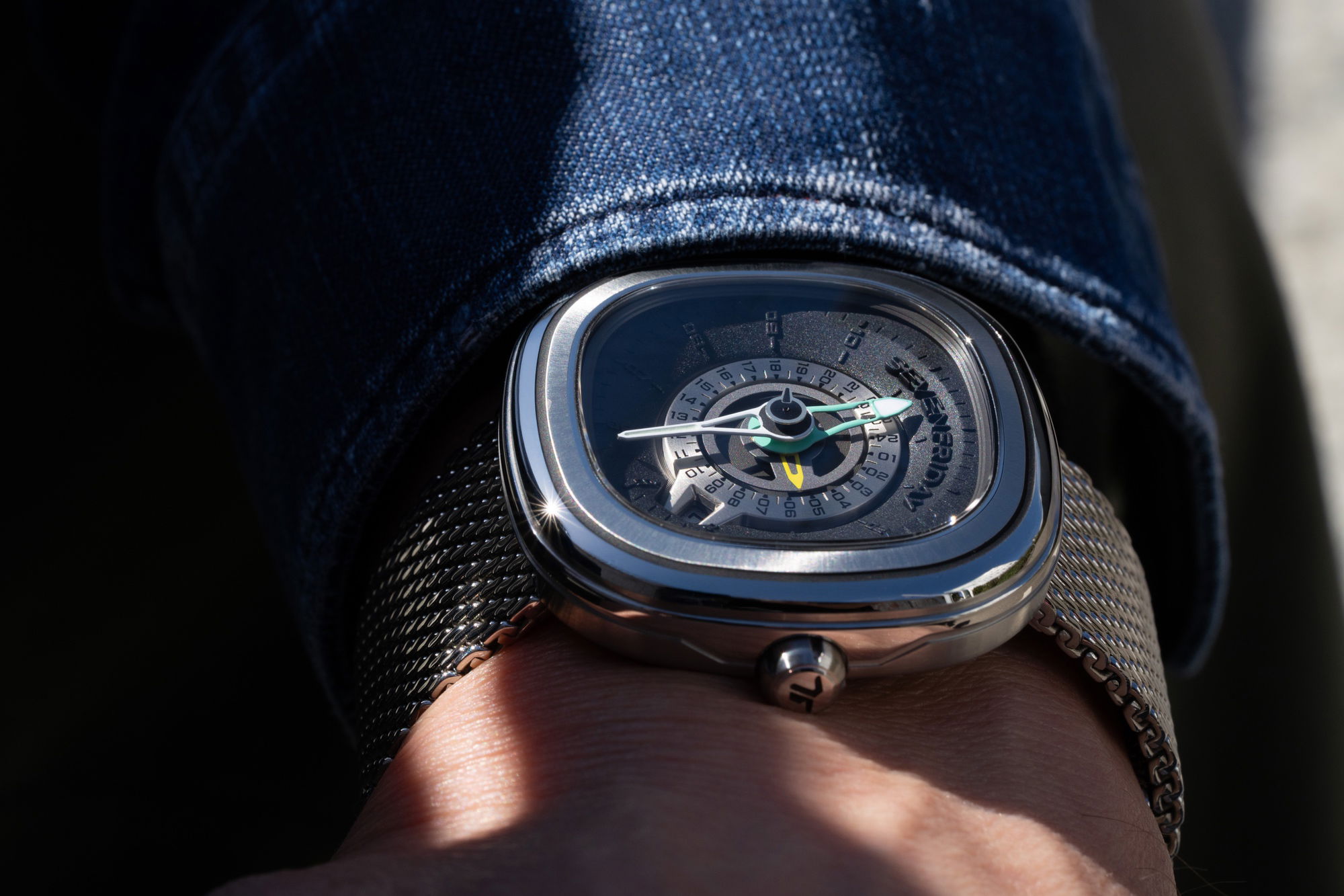 PG1/01M GMT - Image 5