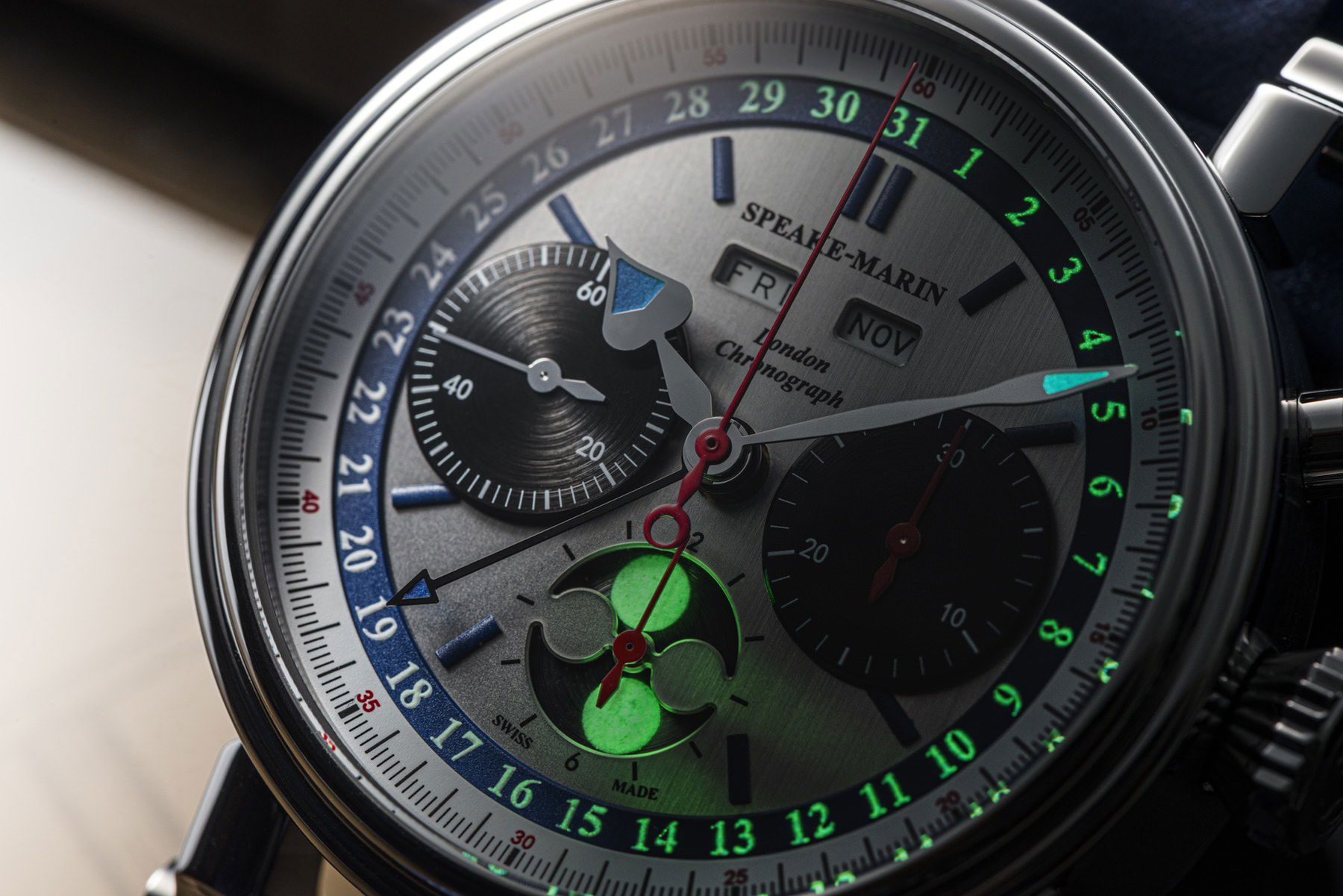 London Chronograph Triple Date - Image 9