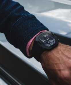 Alternative view of UR-120 Space Black