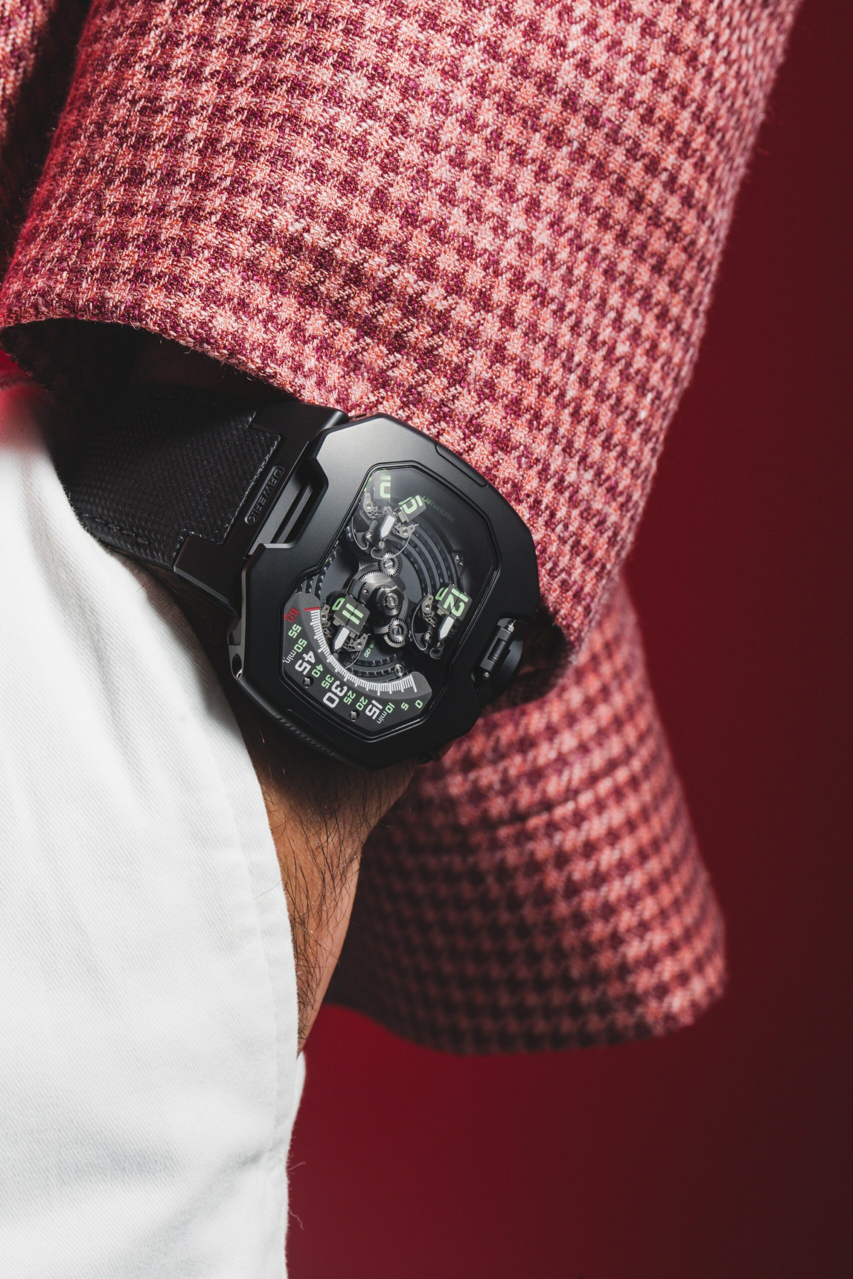 UR-120 Space Black - Image 12