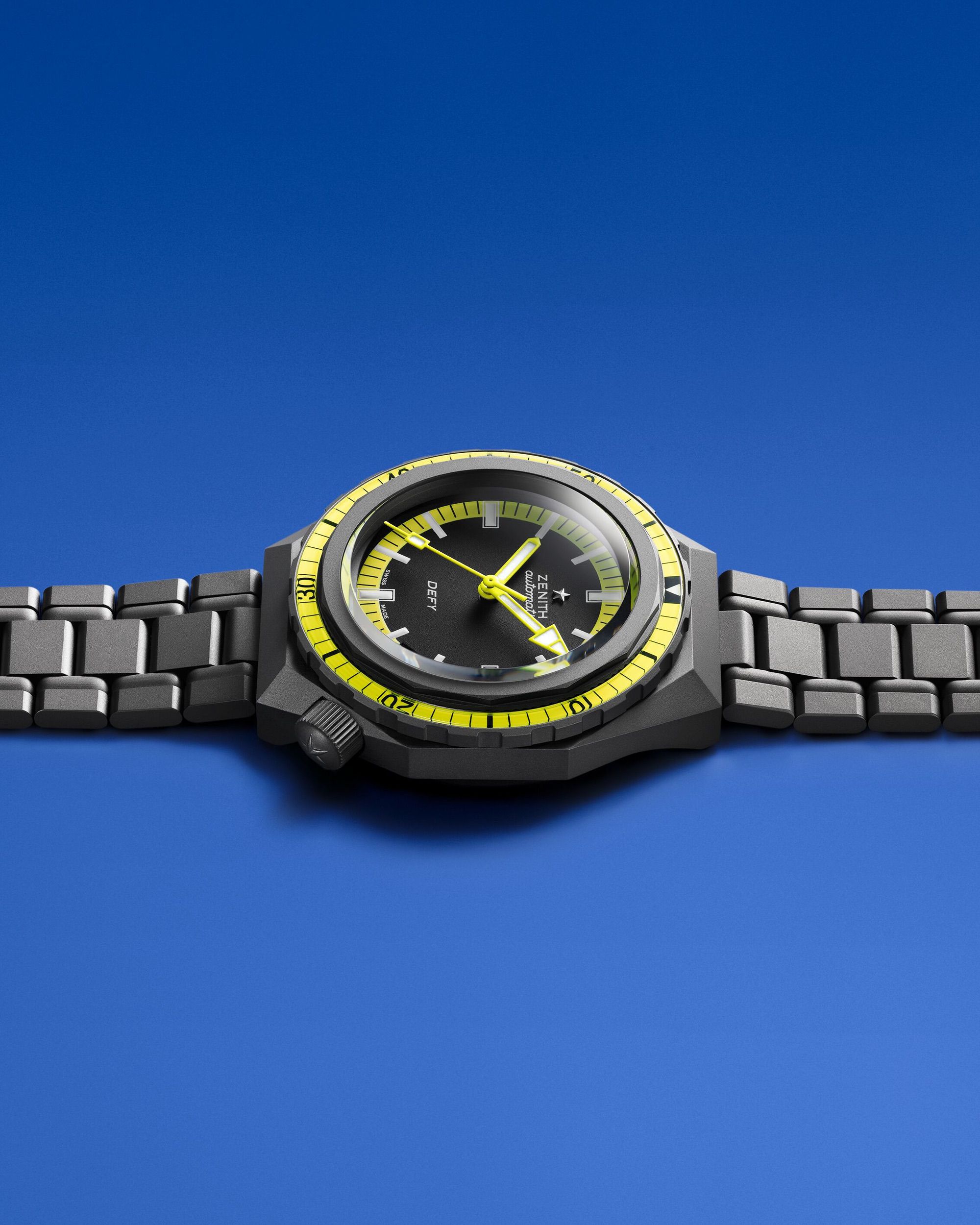 Defy Revival Diver - Image 4